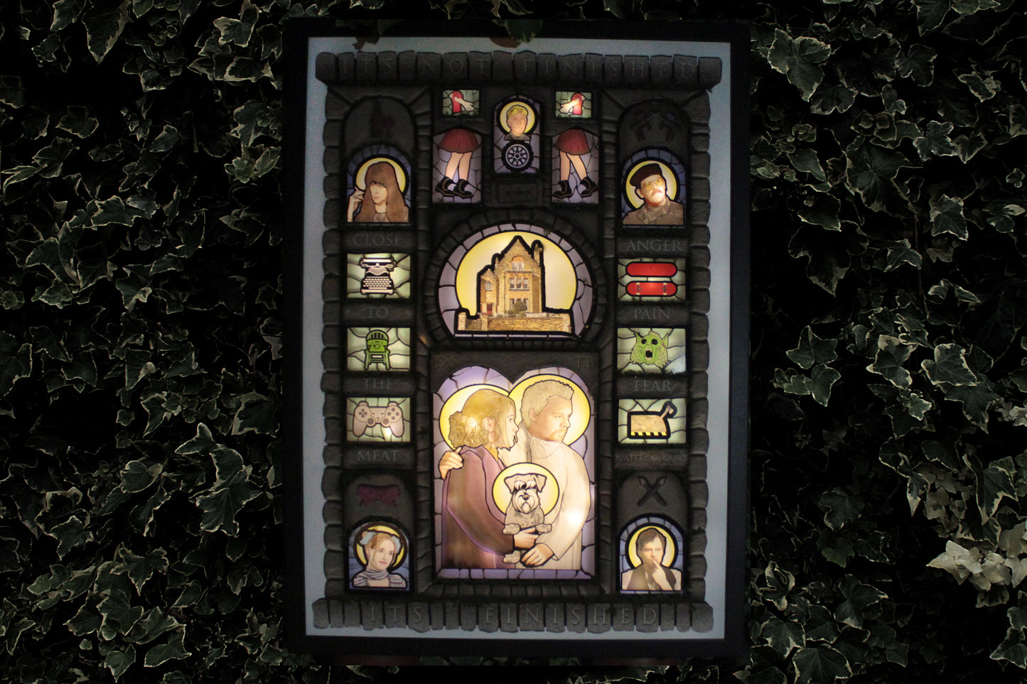 Spaced - Lightbox Frame